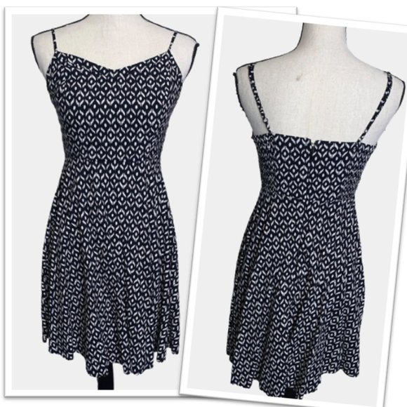 3/$15 OLD NAVY Boho Printed Fit and Flare Cami Sundress - Black/White ,Size XS - Picture 16 of 16
